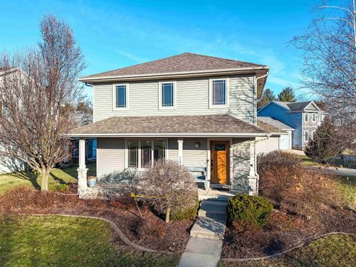 246 Concord Ln, Deerfield, WI, 53531-9680 | Card Image