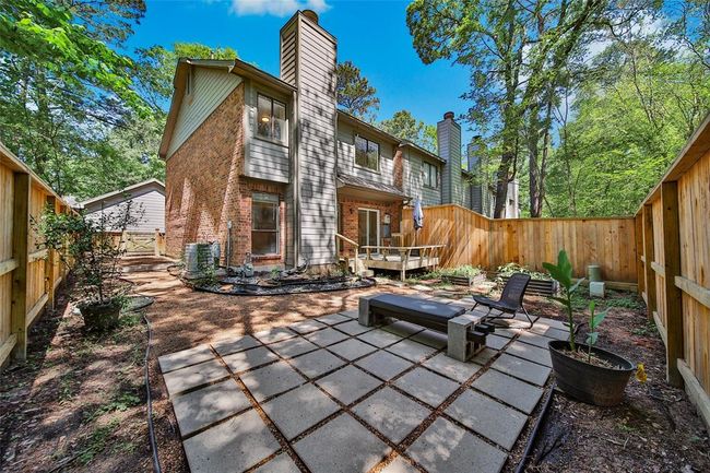 24 W Willowwood Ct, Townhouse with 3 bedrooms, 2 bathrooms and 2 parking in Spring TX | Image 21