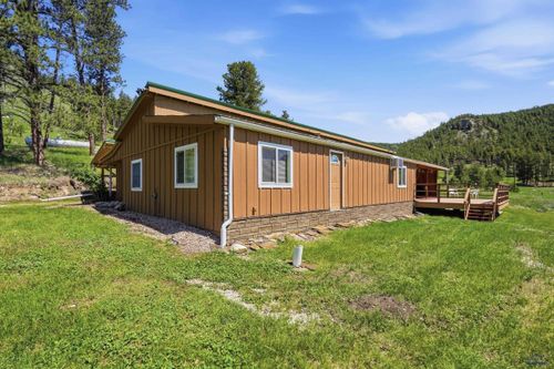 25961 Red Star Dr, Custer, SD, 57730-9136 | Card Image