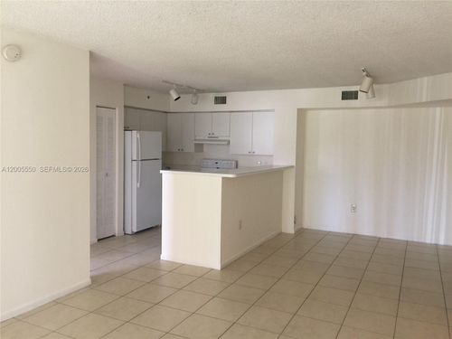 104-2103 Renaissance Blvd, Miramar, FL, 33025-5691 | Card Image