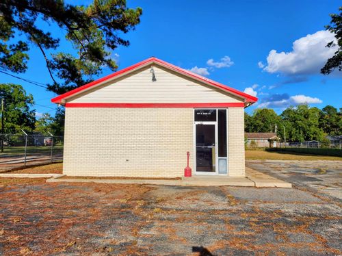 901 S Main St, Marion, SC, 29571-4827 | Card Image