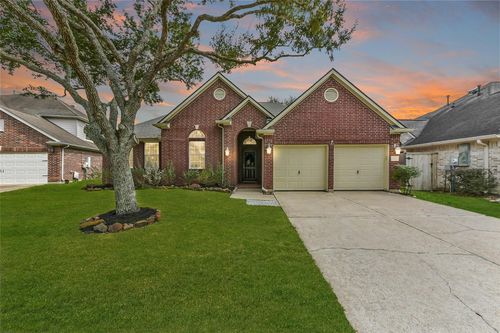 1705 Hidden Brook Ln, League City, TX, 77573-5780 | Card Image