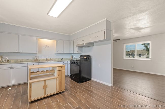201 E 1 St St, House other with 2 bedrooms, 1 bathrooms and null parking in Claremore OK | Image 13