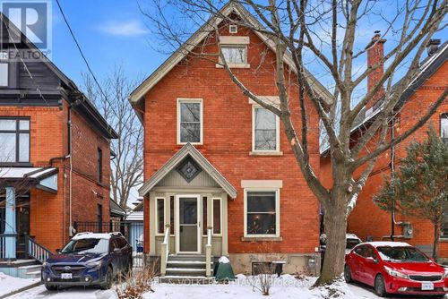 80 Waverley St, Ottawa, ON, K2P0V2 | Card Image