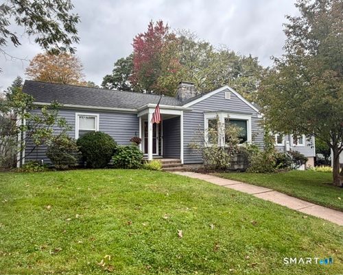 16 Seminole St, Hamden, CT, 06518-2116 | Card Image
