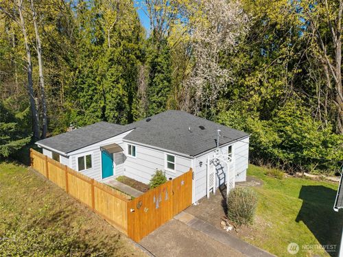 2022 Ne Jensen Avenue, Bremerton, WA, 98310 | Card Image