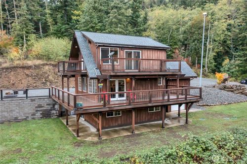 35814 Se 311th St, Ravensdale, WA, 98051-9004 | Card Image