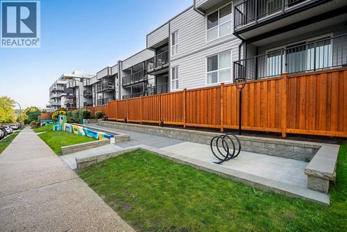 103-808 E 8th Ave, Vancouver, BC, V5T1T5 | Card Image
