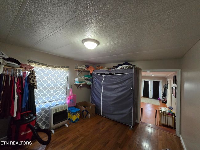 406 Holmes St, House other with 4 bedrooms, 2 bathrooms and null parking in Jonesville VA | Image 14