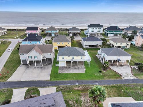 2296 Martinique, Crystal Beach, TX, 77650 | Card Image