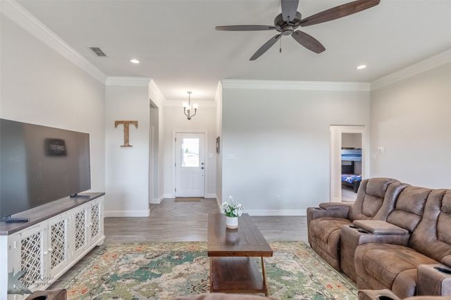 7309 Wildflower Way, House other with 3 bedrooms, 2 bathrooms and null parking in Abilene TX | Image 7
