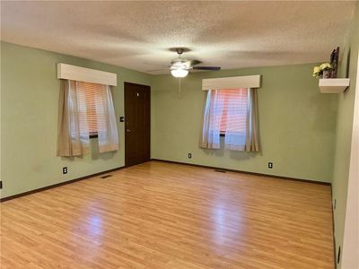 3122 Morgan Avenue, House other with 2 bedrooms, 2 bathrooms and null parking in Parsons KS | Image 3