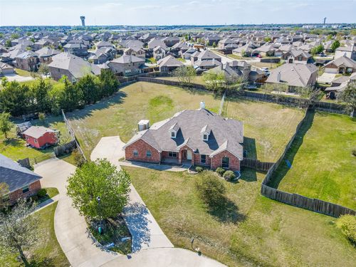 111 Margaret St, Fate, TX, 75189-7700 | Card Image