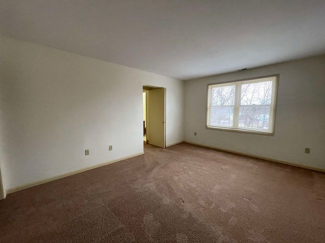 APT-302 - 7 Railroad Ave, Condo with 2 bedrooms, 1 bathrooms and null parking in Derry NH | Image 41