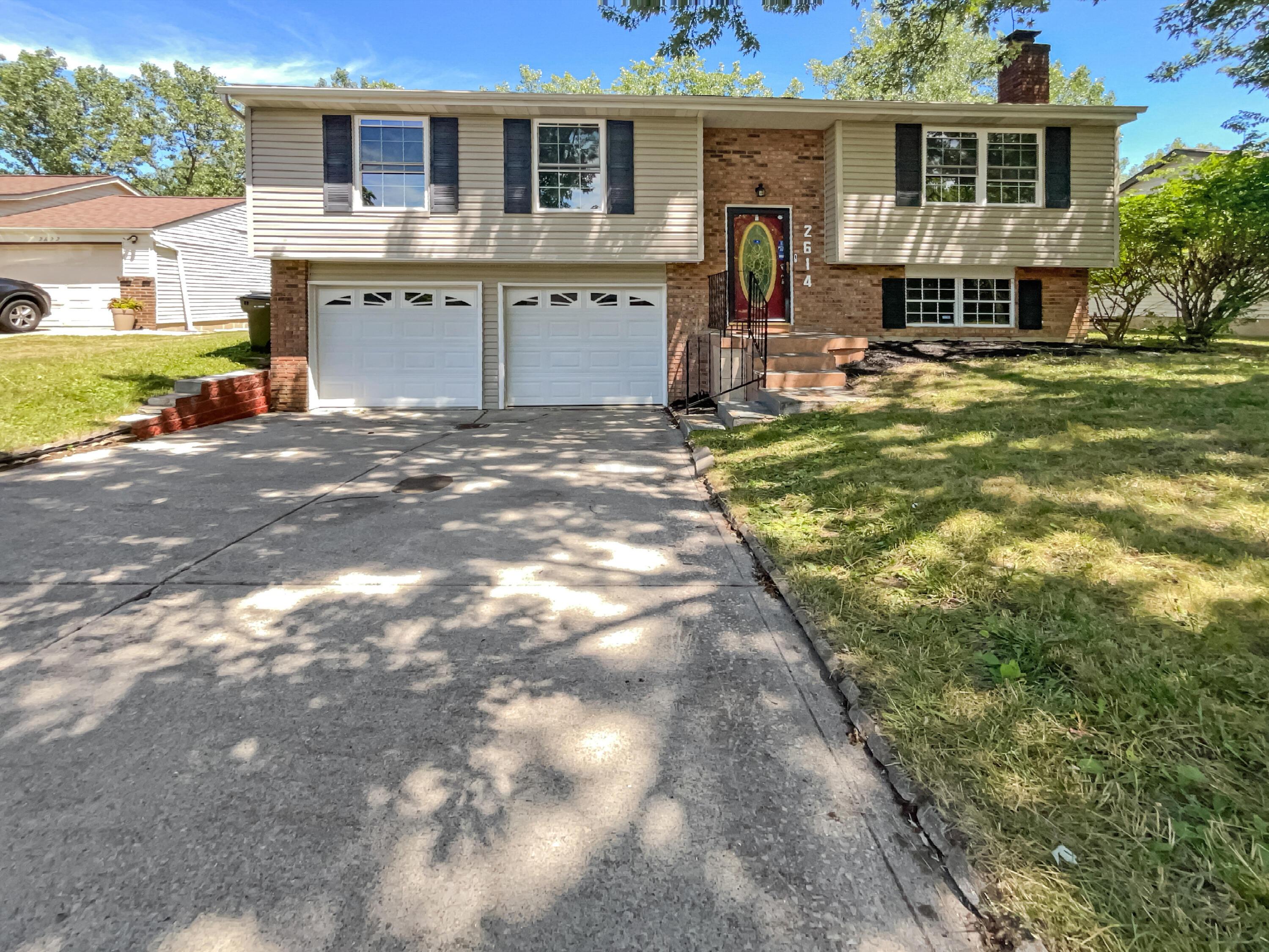Club House Dr, Columbus, OH 43211