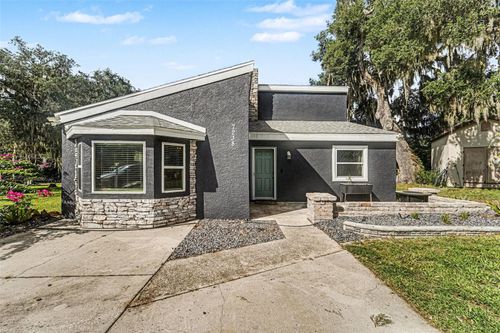 7238 Hillcrest St, Leesburg, FL, 34748-9107 | Card Image