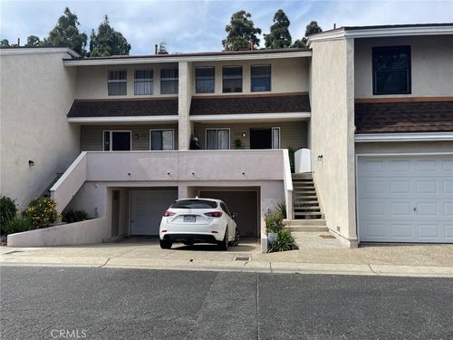 404 Brighton Spgs, Costa Mesa, CA, 92627 | Card Image