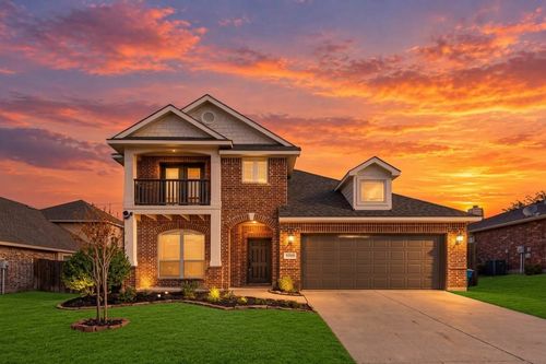 9300 Wellington Dr, Little Elm, TX, 75068-3200 | Card Image