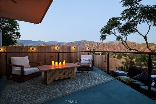 12000 Mountain View Ct, Sylmar, CA, 91342-1972 | Card Image