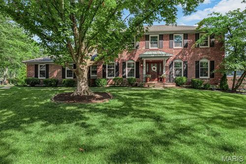 1868 Gatemont Dr, Chesterfield, MO, 63017-8012 | Card Image