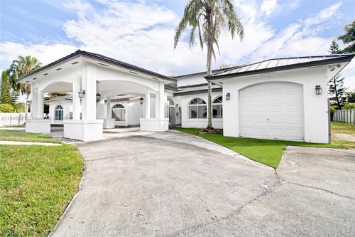 0-425 Sw 129th Ave, Miami, FL, 33184-1234 | Card Image