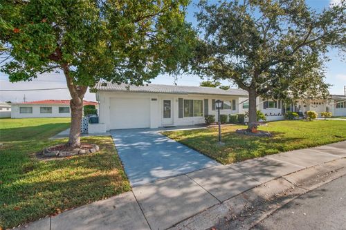 9481-9481 45th Pl N, PINELLAS PARK, FL, 33782-5516 | Card Image