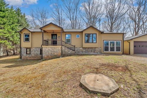 80 Walnut Landing Cir, Hardy, VA, 24101-3062 | Card Image