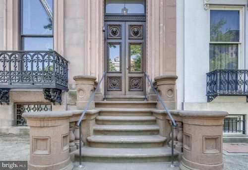 apt-1-3 W Mount Vernon Pl, BALTIMORE, MD, 21201-5199 | Card Image