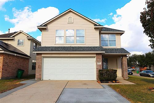 2843 Maybrook Hollow Ln, Houston, TX, 77047-7529 | Card Image