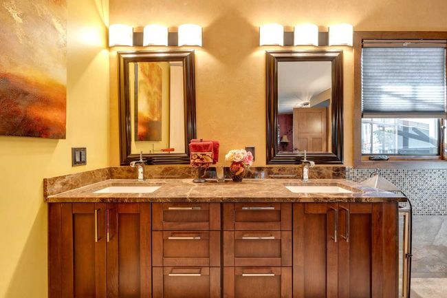 70 Mayfair Rd Sw, House detached with 3 bedrooms, 4 bathrooms and 3 parking in Calgary AB | Image 17