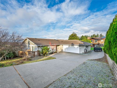 1907 Tweed Pl, Anacortes, WA, 98221-3132 | Card Image