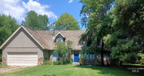 2465 Center Ave, Payette, ID, 83661-2700 | Card Image