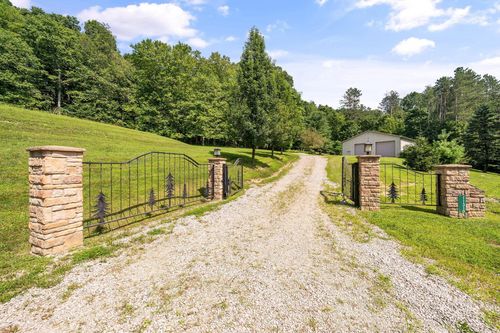 11310 Riley Chapel Rd, Danville, OH, 43014-9600 | Card Image