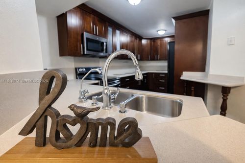 apt-307-8801 Wiles Rd, Coral Springs, FL, 33067-1831 | Card Image