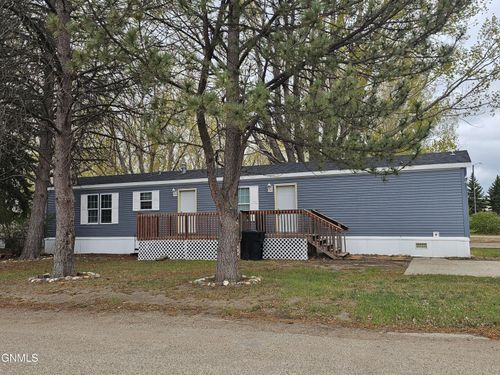 19-2600 University Ave, Williston, ND, 58801-3065 | Card Image