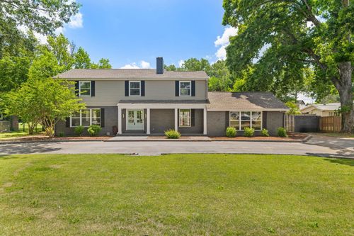902 Highland Ave, Muscle Shoals, AL, 35661-2922 | Card Image