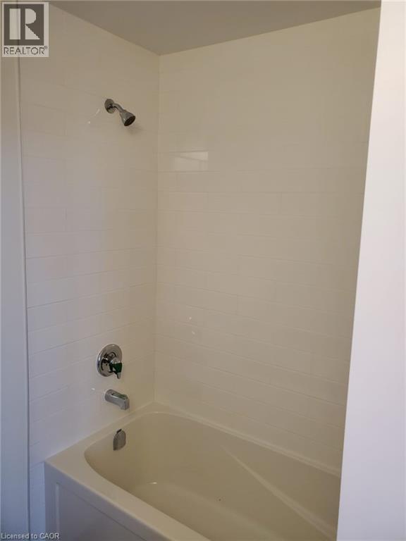 Residential Lease in Kitchener 4