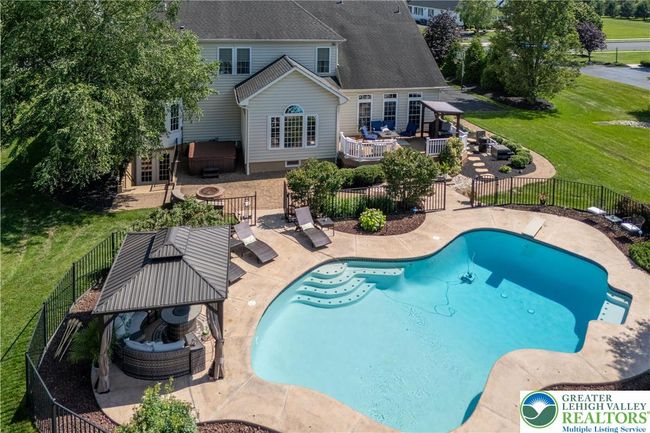2307 Blackledge Dr, House other with 4 bedrooms, 5 bathrooms and null parking in Quakertown PA | Image 66