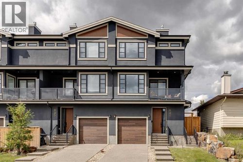 941 38 St Sw, Calgary, AB, T3C1T4 | Card Image