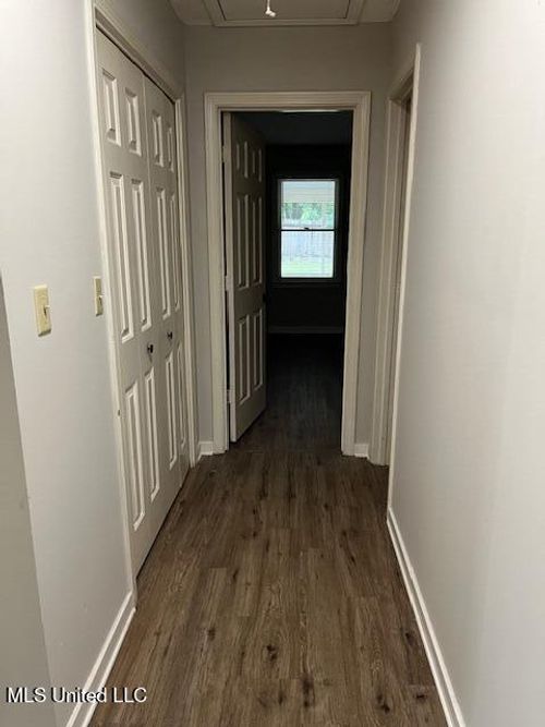 114 Amberwood Dr, Clinton, MS, 39056-4169 | Card Image