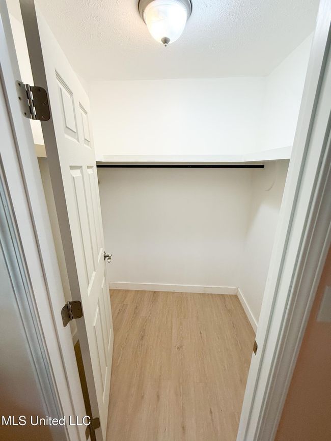 primary closet | Image 23