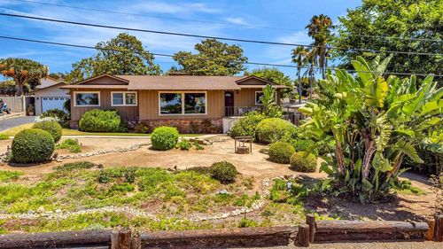 4445 Vista Coronado Dr, Chula Vista, CA, 91910-3233 | Card Image