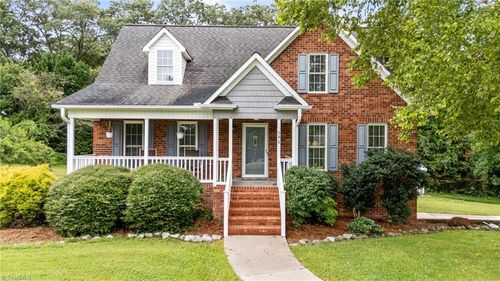 596 Garden Valley Dr, Winston-Salem, NC, 27107-5010 | Card Image