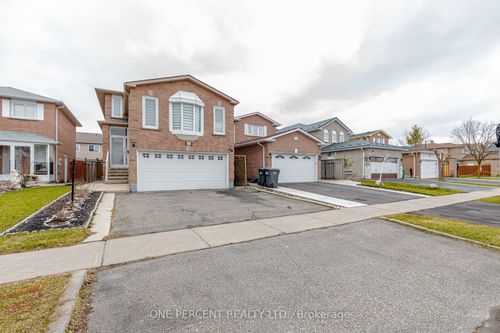 52 Timberlane Dr, Brampton, ON, L6Y4B6 | Card Image