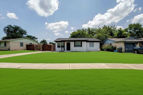 2306 Clover Ridge Dr, Dallas, TX, 75216-7424 | Card Image