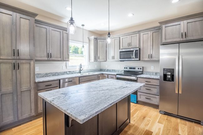 83 Fox Run Dr, House other with 3 bedrooms, 2 bathrooms and 2 parking in Dunlap TN | Image 22