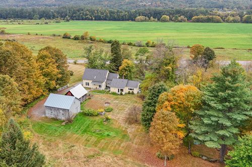 404 Nh Route 10, Orford, NH, 03777-4122 | Card Image