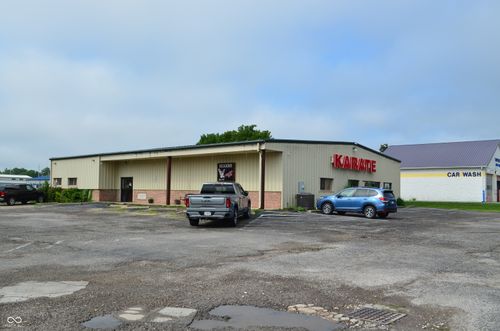 543 Bridge St, Mooresville, IN, 46158-1343 | Card Image