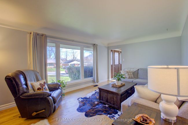 20 Laverne Ave, House other with 4 bedrooms, 2 bathrooms and 5 parking in Guelph ON | Image 14