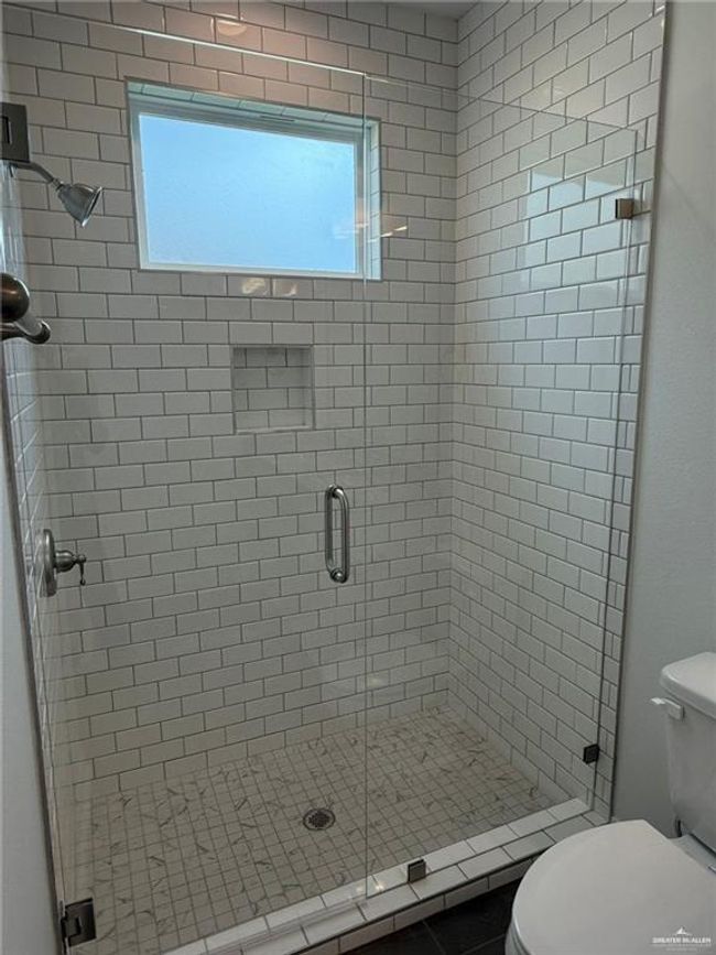 3505 Cove Real Dr, House other with 4 bedrooms, 3 bathrooms and 2 parking in Harlingen TX | Image 13